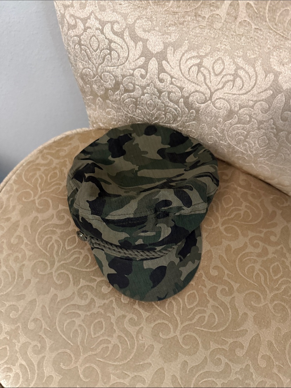 Camo Military-Style Baker Boy Cap - Olive Green